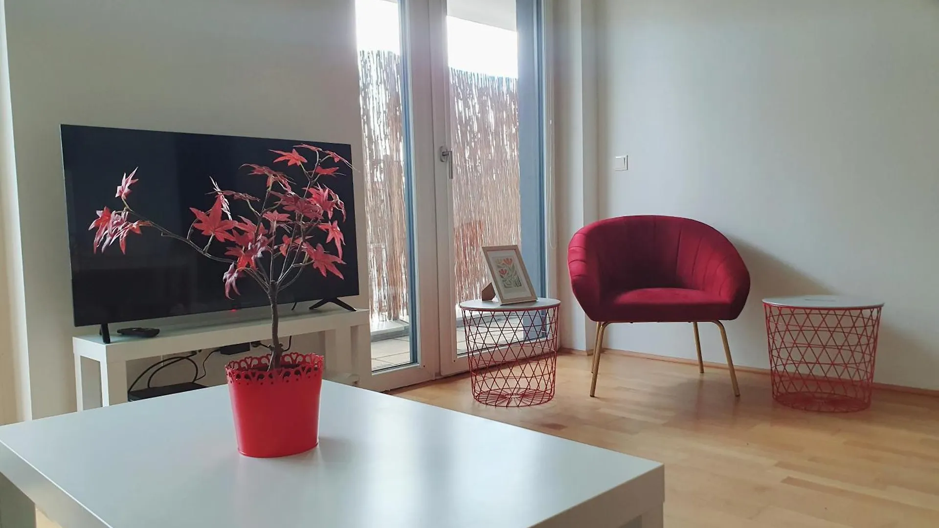 Near Lake One Bedroom Adorable Apartment Vienna 0*,